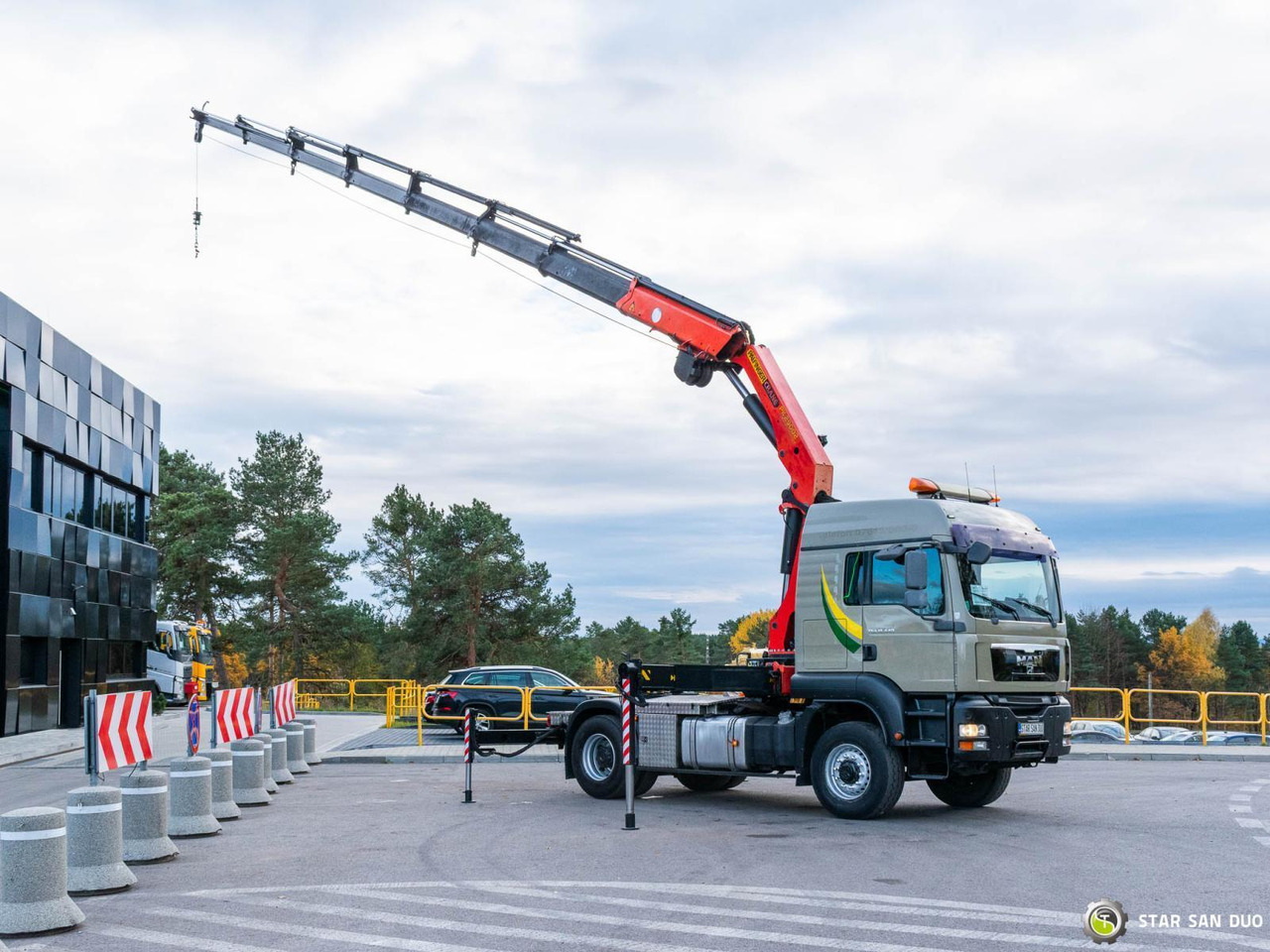 - 起重车:图2 - 起重车:图2