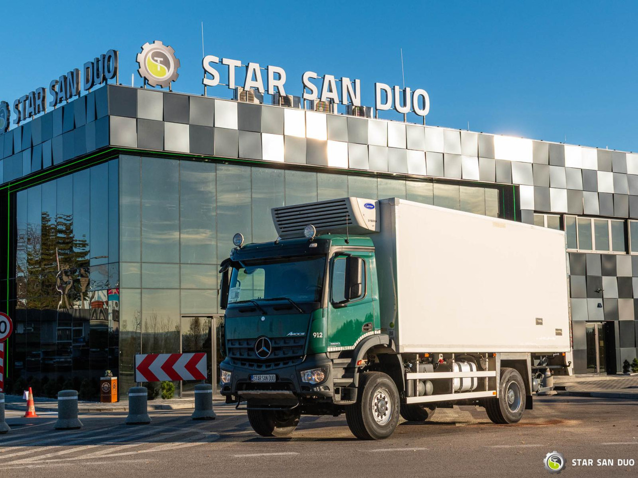 - 驾驶室底盘卡车:图1 - 驾驶室底盘卡车:图1