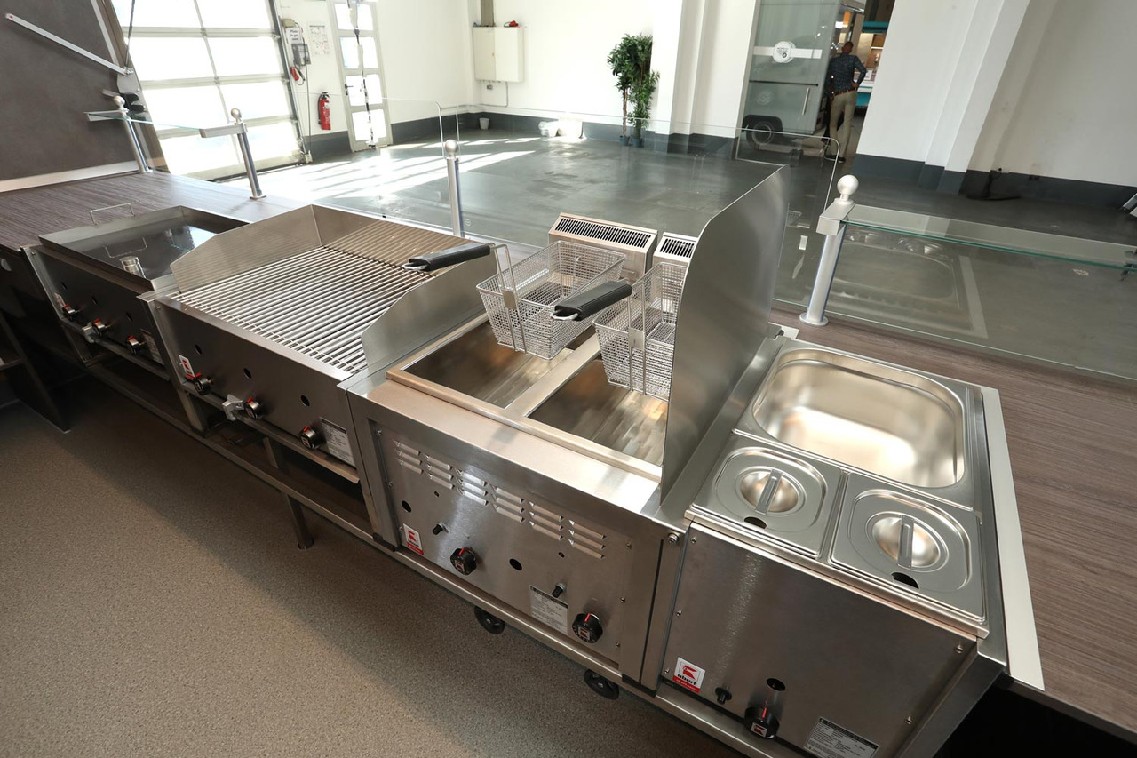 Mobil BORCO HÖHNS - 自动售货卡车:图5 Mobil BORCO HÖHNS - 自动售货卡车:图5