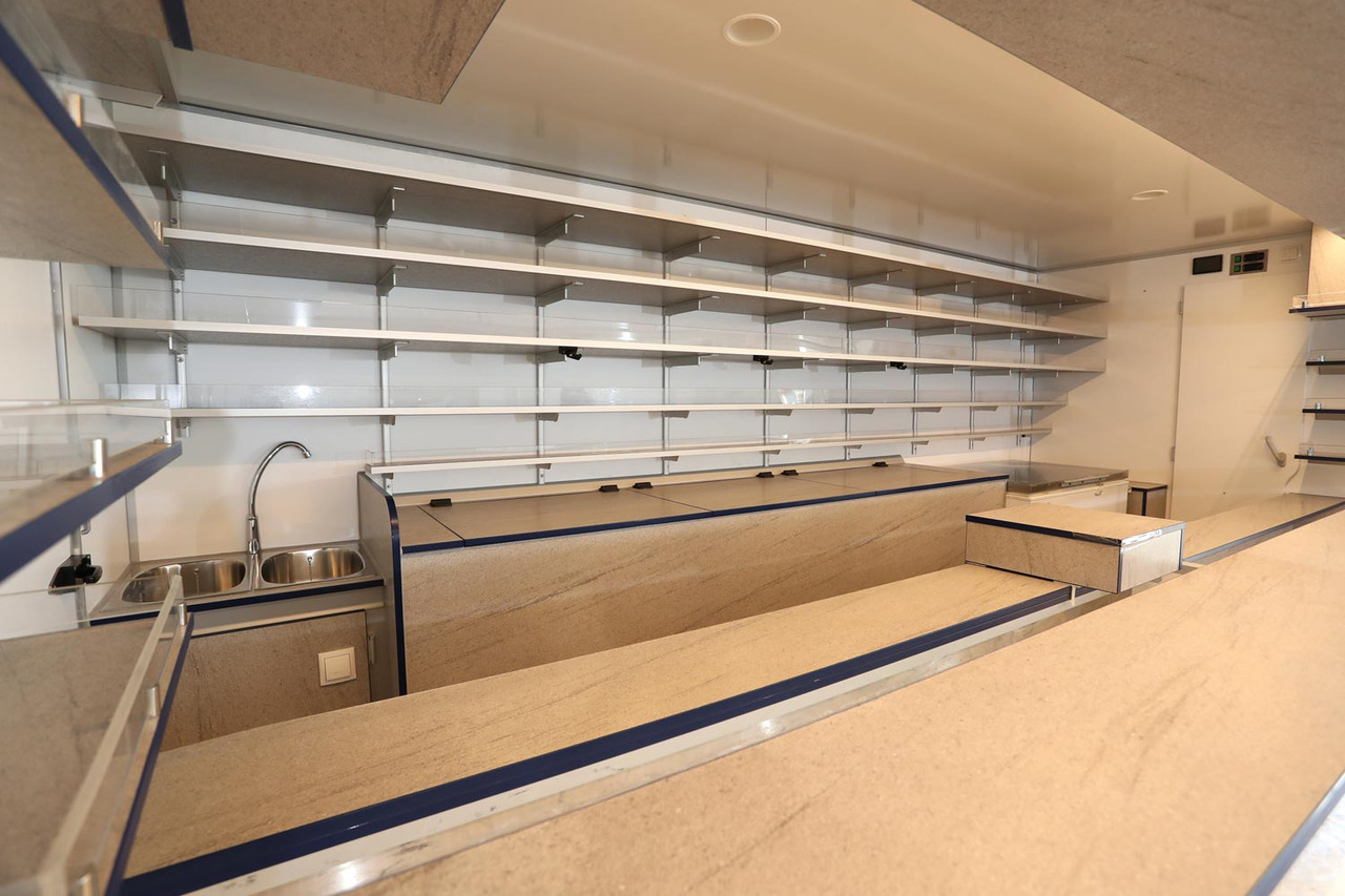 Tourenmobil BORCO HÖHNS - 自动售货卡车:图4 Tourenmobil BORCO HÖHNS - 自动售货卡车:图4