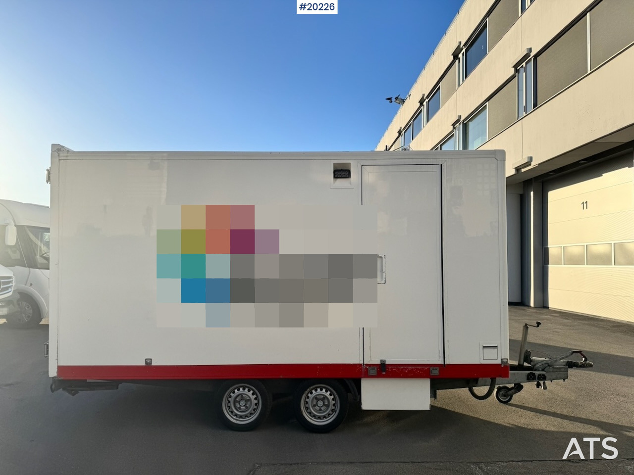 Agados Donna - 封闭厢式拖车:图2 Agados Donna - 封闭厢式拖车:图2
