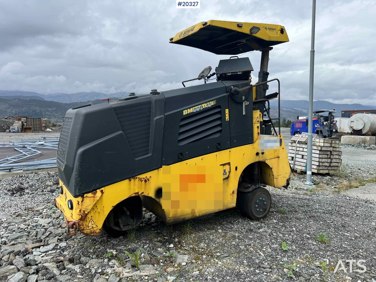 Bomag BM600/15 - 沥青机:图5 Bomag BM600/15 - 沥青机:图5