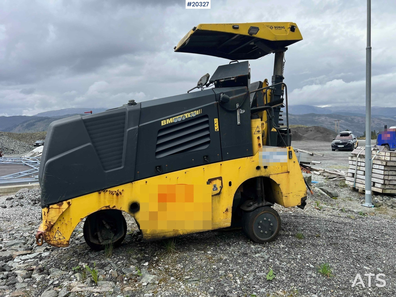Bomag BM600/15 - 沥青机:图4 Bomag BM600/15 - 沥青机:图4