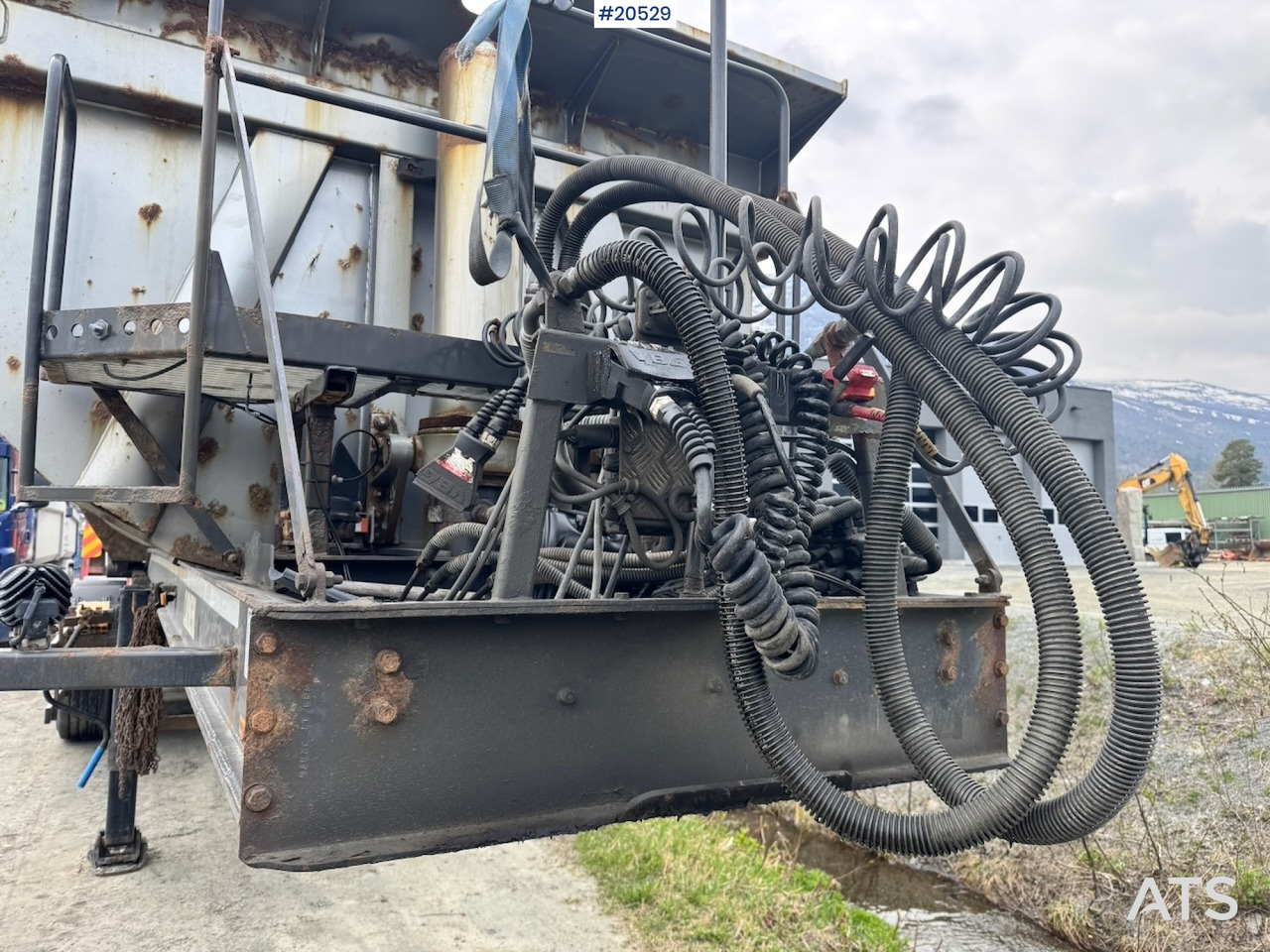 翻斗半拖车 Carnehl Tippsemi：图19