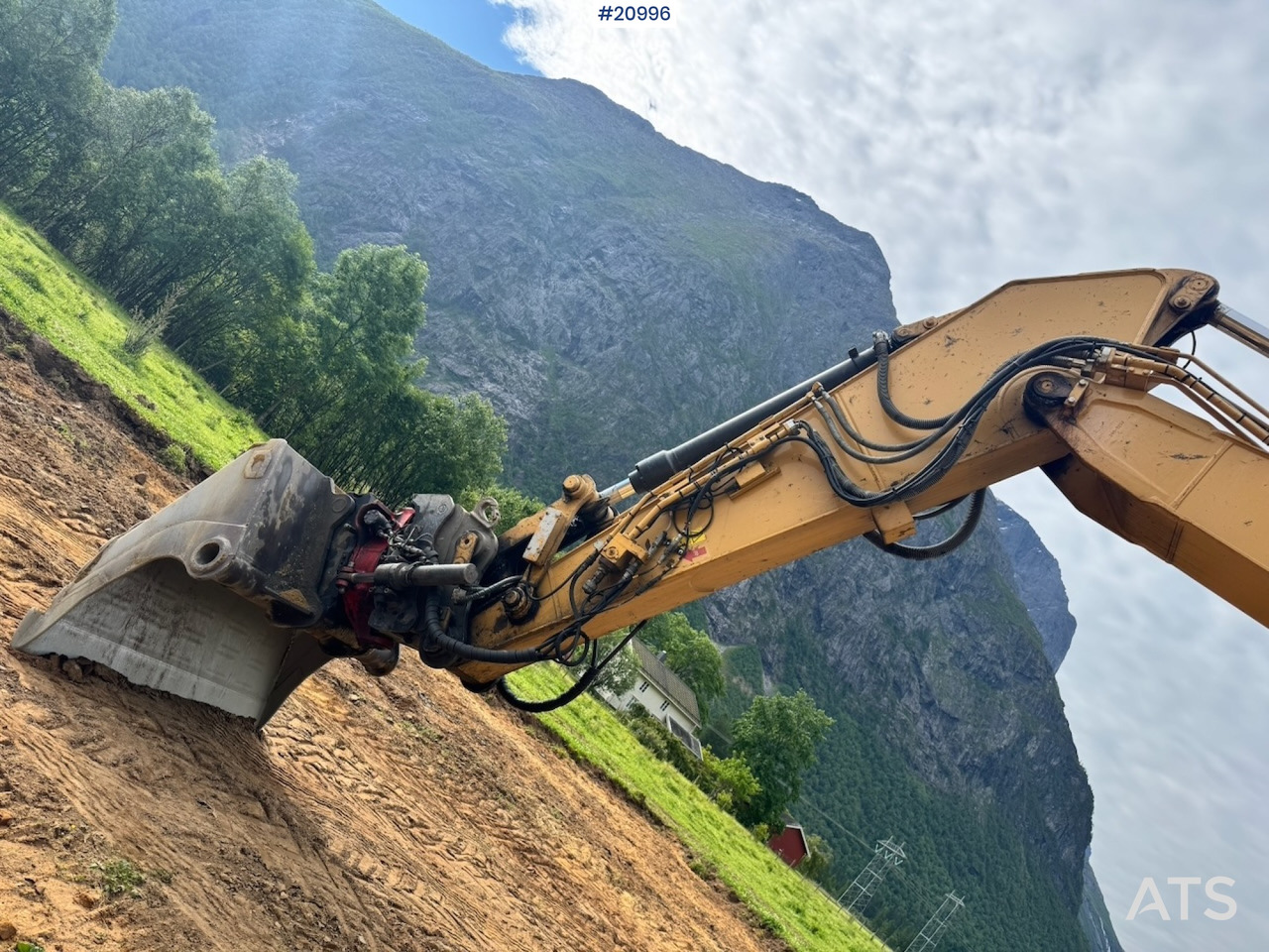 履带式挖掘机 Caterpillar 320EL:图26 履带式挖掘机 Caterpillar 320EL:图26