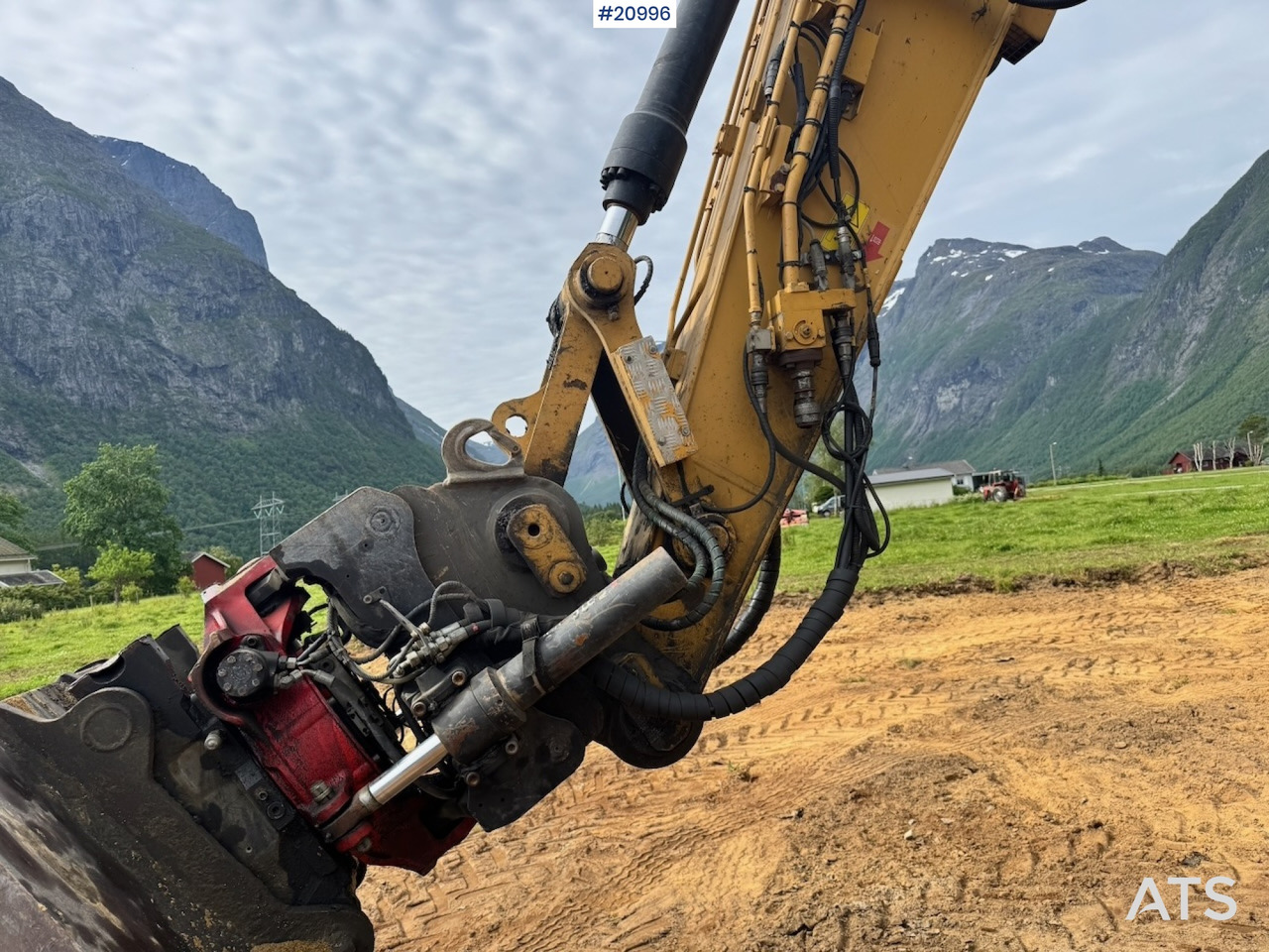 履带式挖掘机 Caterpillar 320EL:图27 履带式挖掘机 Caterpillar 320EL:图27