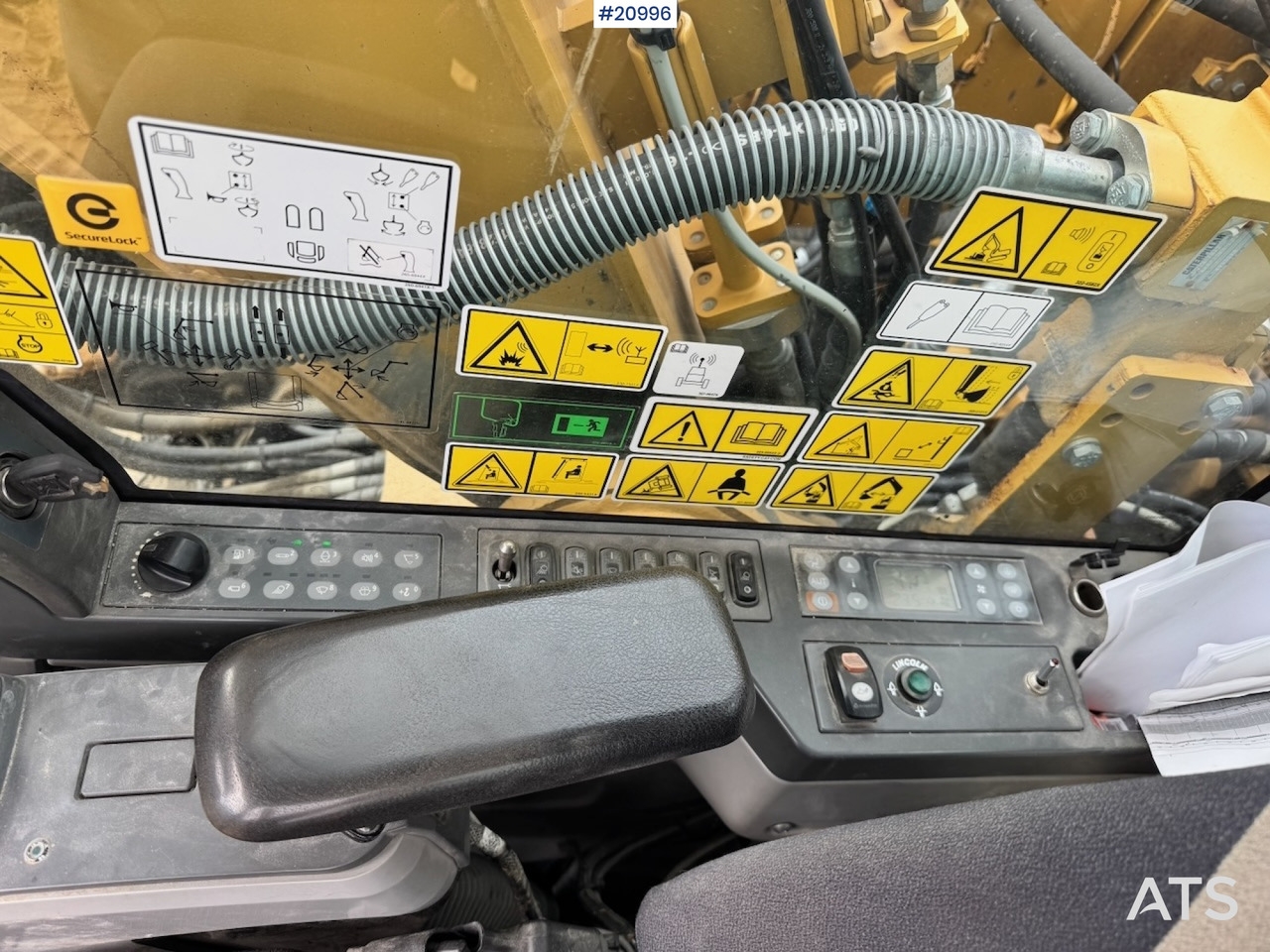 履带式挖掘机 Caterpillar 320EL:图42 履带式挖掘机 Caterpillar 320EL:图42