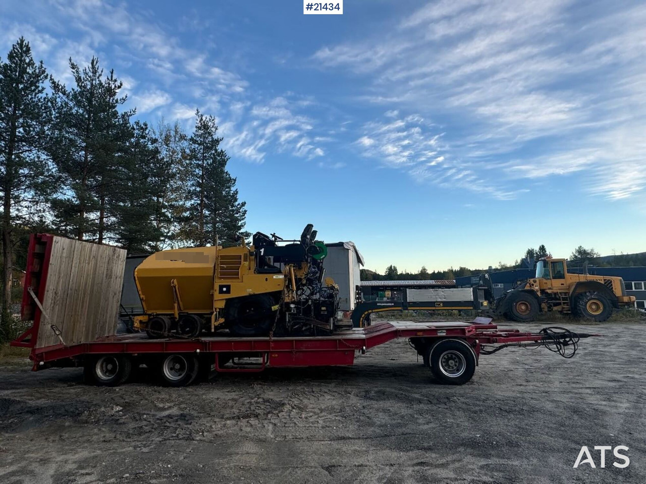 Caterpillar AP 300 - 沥青铺路机:图2 Caterpillar AP 300 - 沥青铺路机:图2