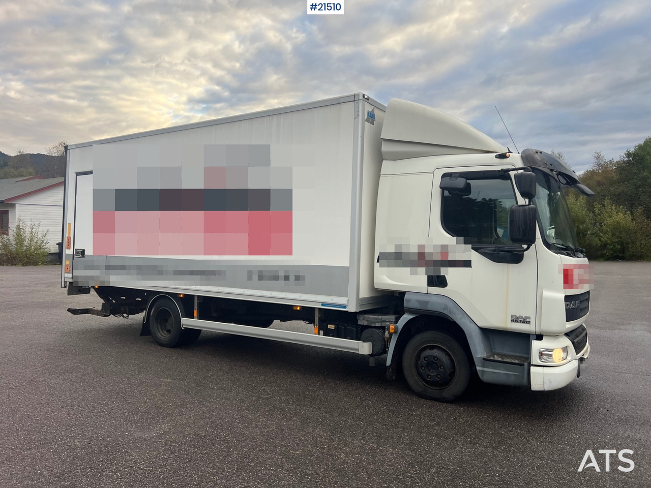 DAF LF 45 4x2 Skapbil m/ lift Rep.Objekt - 厢式卡车:图2 DAF LF 45 4x2 Skapbil m/ lift Rep.Objekt - 厢式卡车:图2