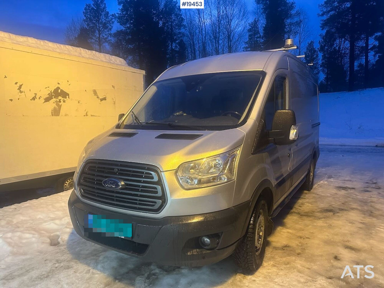 Ford Transit - 无侧窗厢式货车:图1 Ford Transit - 无侧窗厢式货车:图1