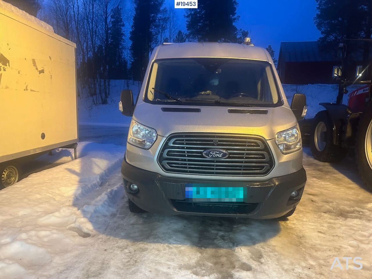 Ford Transit - 无侧窗厢式货车:图2 Ford Transit - 无侧窗厢式货车:图2