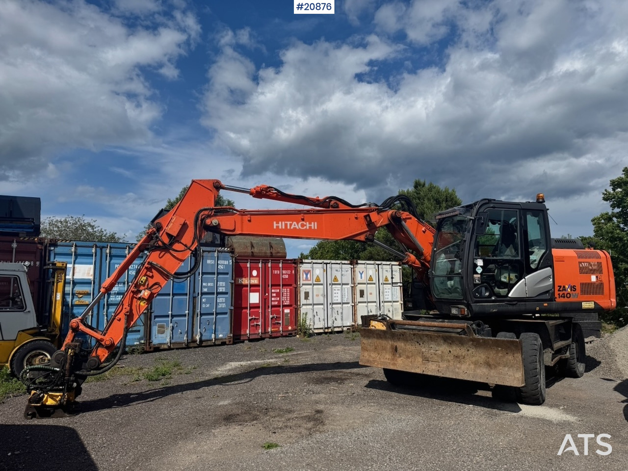 Hitachi ZX140W-5B - 轮式挖掘机:图2 Hitachi ZX140W-5B - 轮式挖掘机:图2