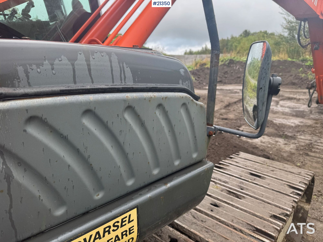 挖掘机 Hitachi ZX210LC:图23 挖掘机 Hitachi ZX210LC:图23