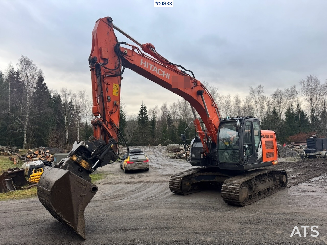 Hitachi ZX225USRLC-6 Beltegraver m/ Rototilt, 2 skuffer og Easy Dig. SE VIDEO - 履带式挖掘机:图1 Hitachi ZX225USRLC-6 Beltegraver m/ Rototilt, 2 skuffer og Easy Dig. SE VIDEO - 履带式挖掘机:图1