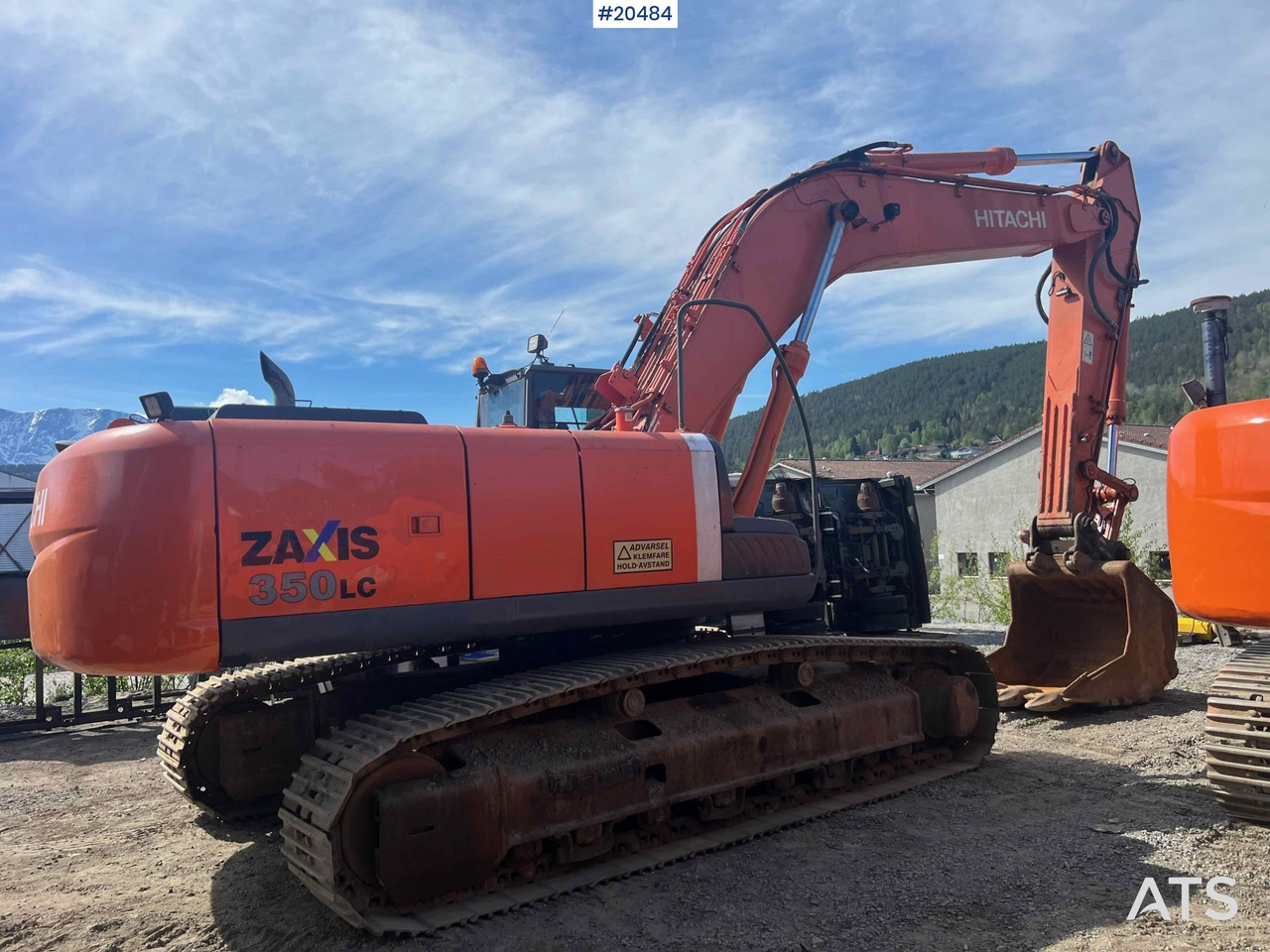 Hitachi ZX350LC-3 - 挖掘机:图5 Hitachi ZX350LC-3 - 挖掘机:图5