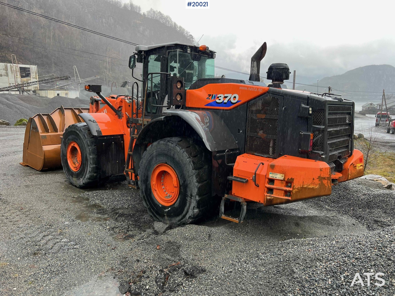 Hitachi zw370-6 Hjullaster m/ vekt, skriver og skuffe - 轮式装载机:图4 Hitachi zw370-6 Hjullaster m/ vekt, skriver og skuffe - 轮式装载机:图4