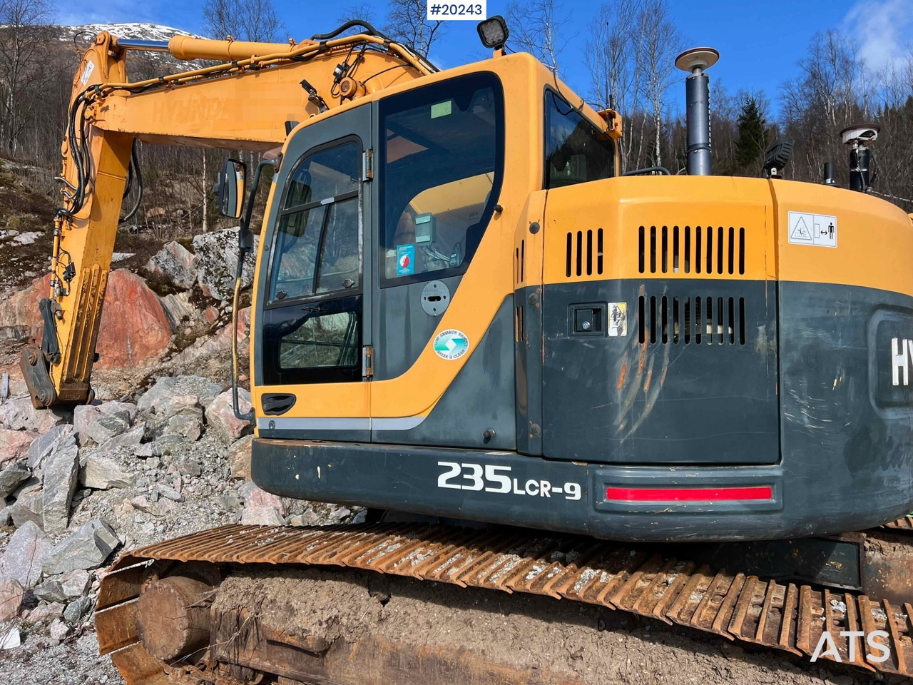 Hyundai Robex 235LCR-9 - 挖掘机:图5 Hyundai Robex 235LCR-9 - 挖掘机:图5