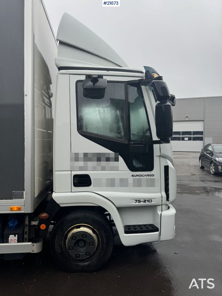 厢式卡车 Iveco 75E-210 4x2 skapbil m/ lift SE VIDEO：图20