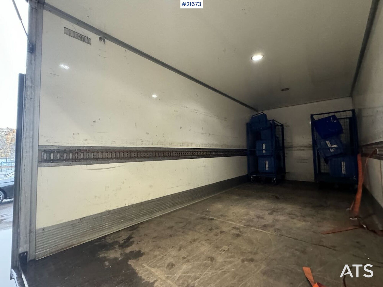 厢式卡车 Iveco 75E-210 4x2 skapbil m/ lift SE VIDEO：图17