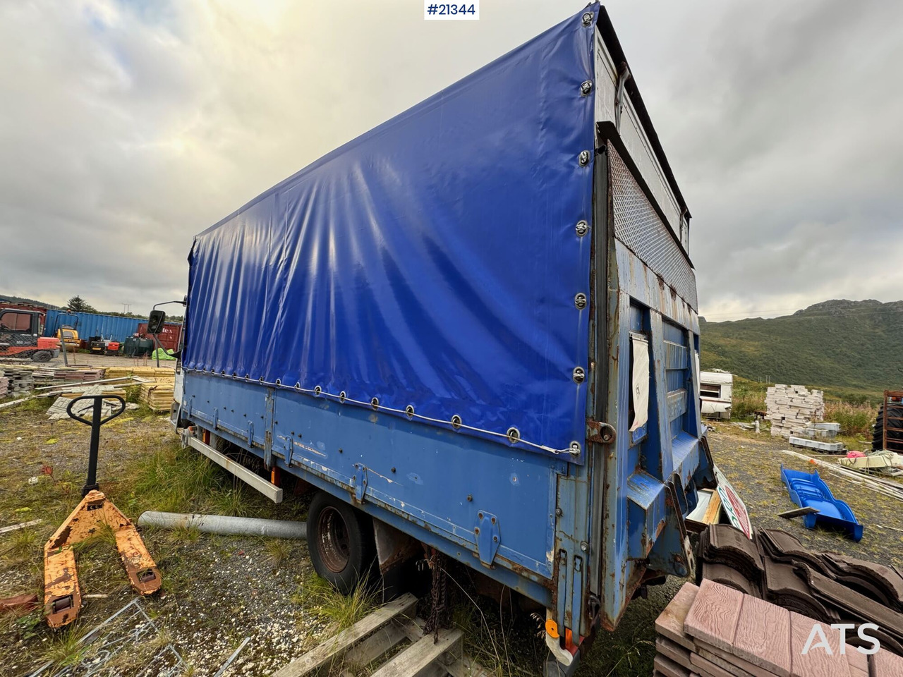 Iveco Eurocargo - 侧帘卡车:图3 Iveco Eurocargo - 侧帘卡车:图3