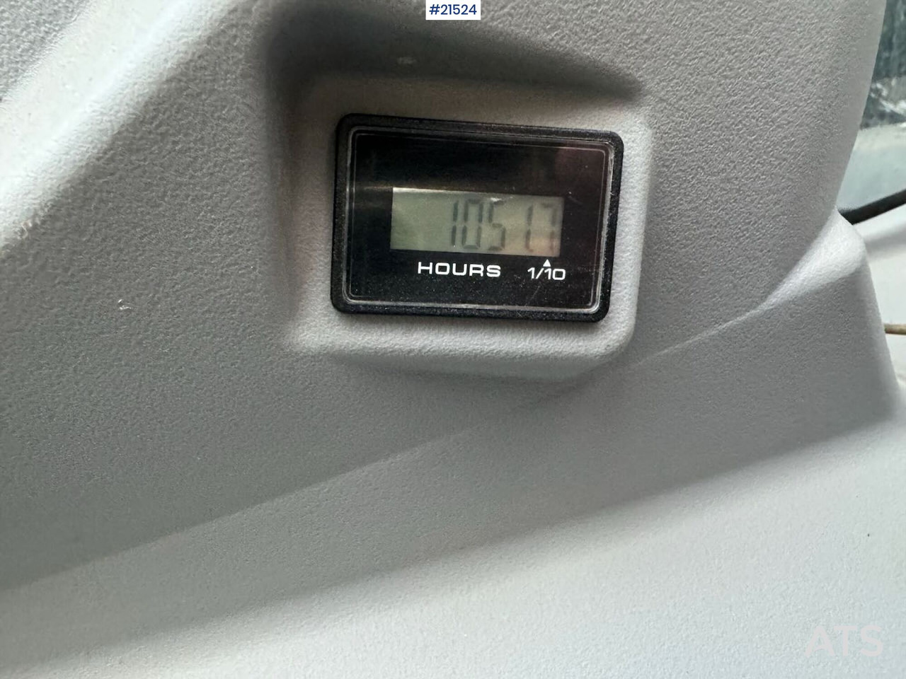 履带式挖掘机 Kobelco SK140SRLC：图40