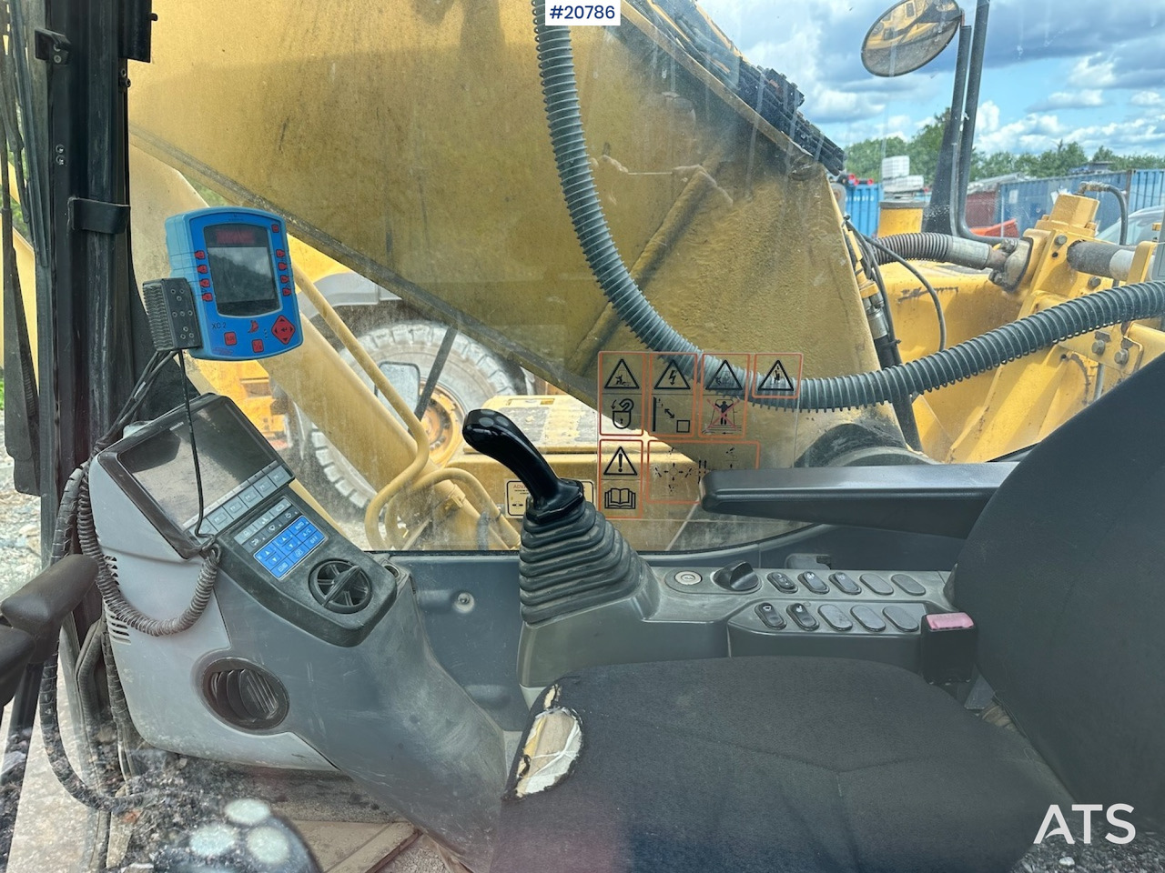 履带式挖掘机 Komatsu PC210LC-8:图12 履带式挖掘机 Komatsu PC210LC-8:图12
