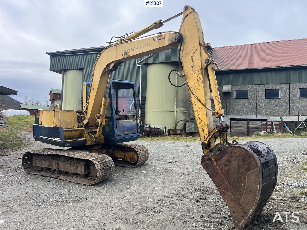 Komatsu pc60-5 gravemaskin m/ renskeskuffe,soldeskuffe og smalskuffe - 挖掘机:图2 Komatsu pc60-5 gravemaskin m/ renskeskuffe,soldeskuffe og smalskuffe - 挖掘机:图2