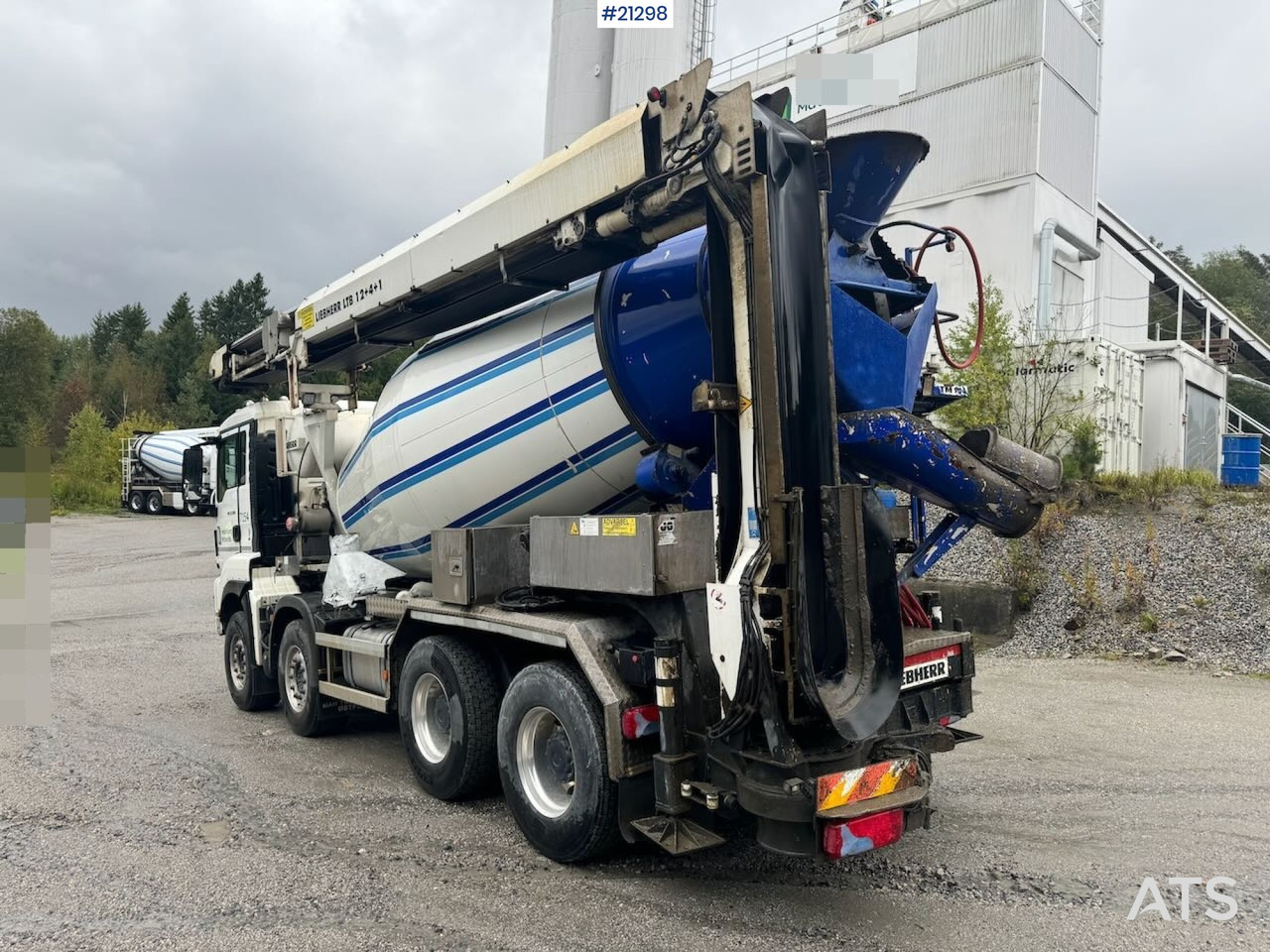MAN TGS 35.500 - 混凝土搅拌车:图4 MAN TGS 35.500 - 混凝土搅拌车:图4