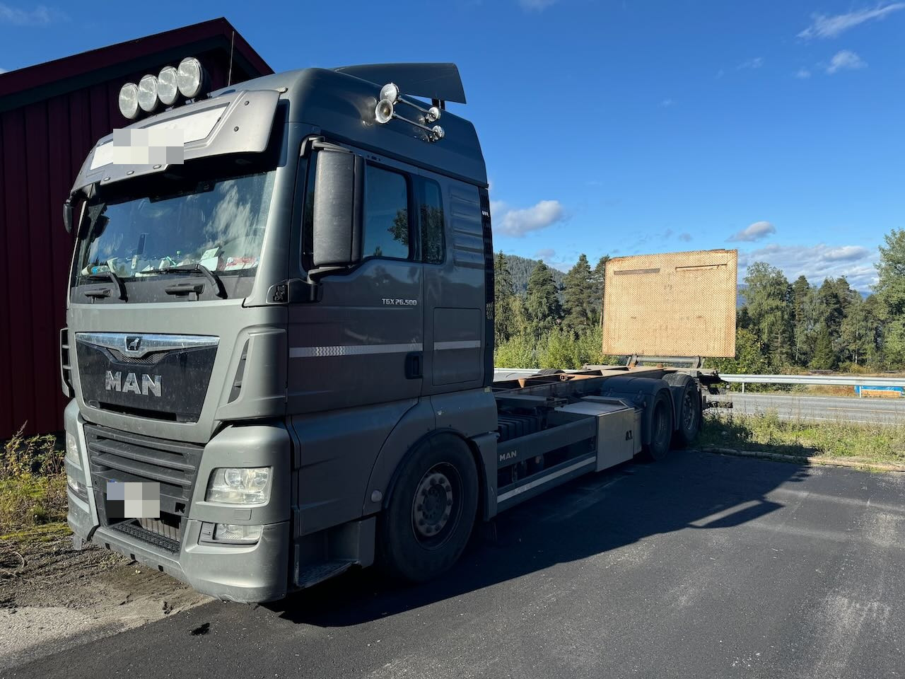 MAN TGX 26.500 - 集装箱运输车/ 可拆卸车身的卡车:图1 MAN TGX 26.500 - 集装箱运输车/ 可拆卸车身的卡车:图1
