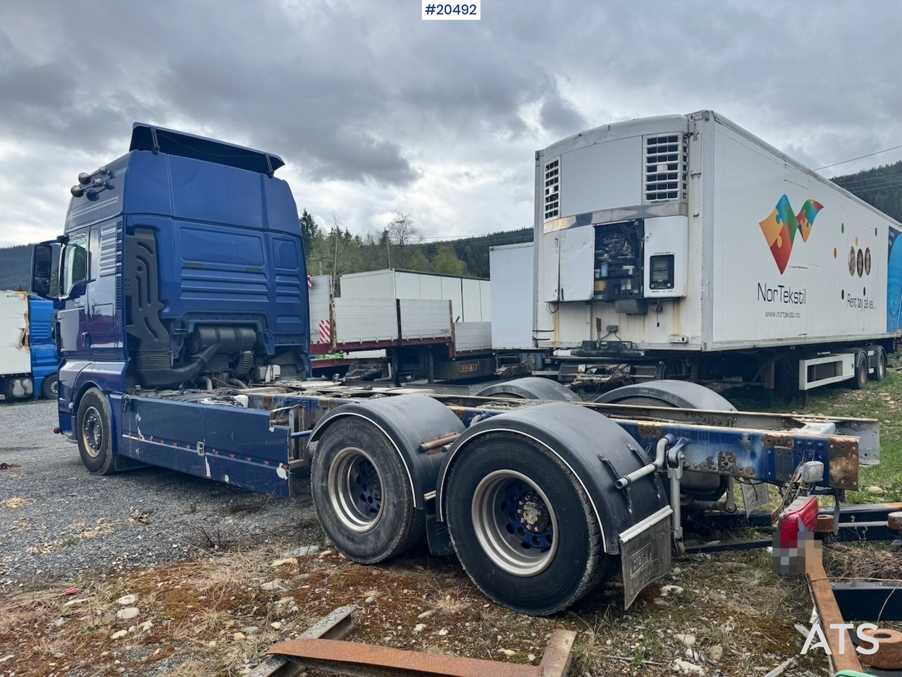 MAN TGX 33.560 - 驾驶室底盘卡车:图3 MAN TGX 33.560 - 驾驶室底盘卡车:图3