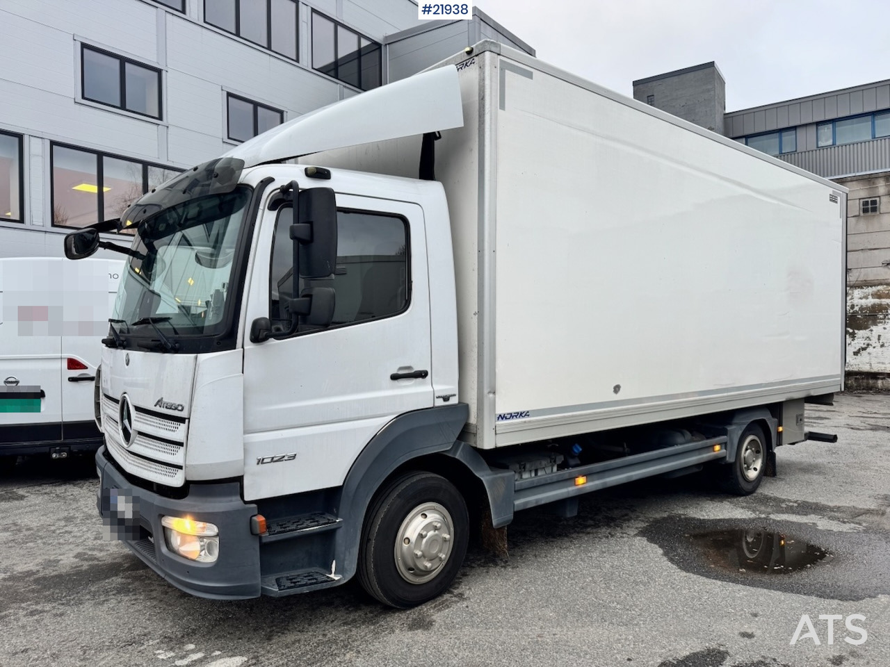 Mercedes 2017 Mercedes Atego 1023 Skapbil - 厢式卡车:图2 Mercedes 2017 Mercedes Atego 1023 Skapbil - 厢式卡车:图2