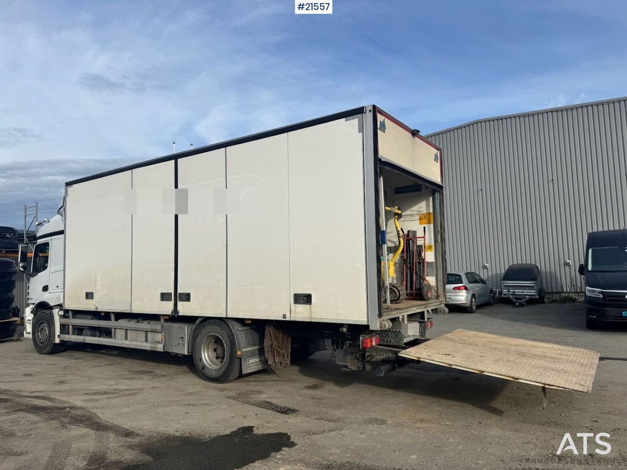 Mercedes Actros 1832 - 厢式卡车:图4 Mercedes Actros 1832 - 厢式卡车:图4
