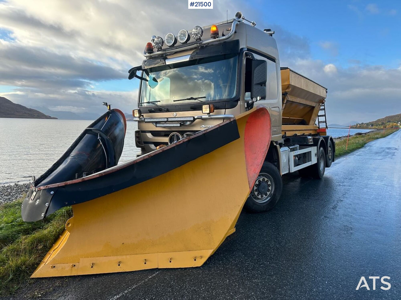 Mercedes Actros 2848 4x4+2 brøyterigget krokbil - 吊钩升降车:图1 Mercedes Actros 2848 4x4+2 brøyterigget krokbil - 吊钩升降车:图1