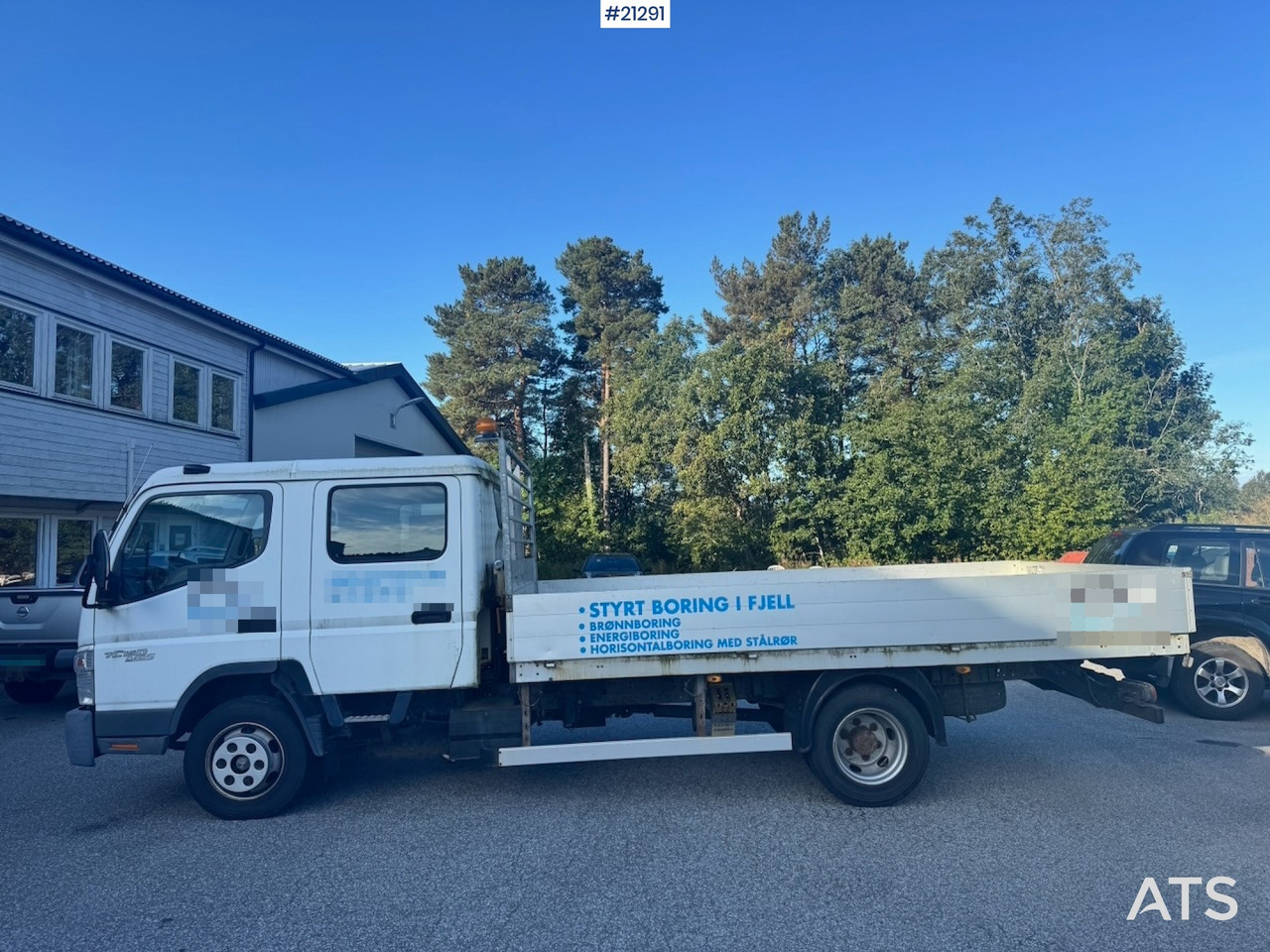 Mitsubishi Fuso Canter - 栏板式/ 平板卡车:图3 Mitsubishi Fuso Canter - 栏板式/ 平板卡车:图3