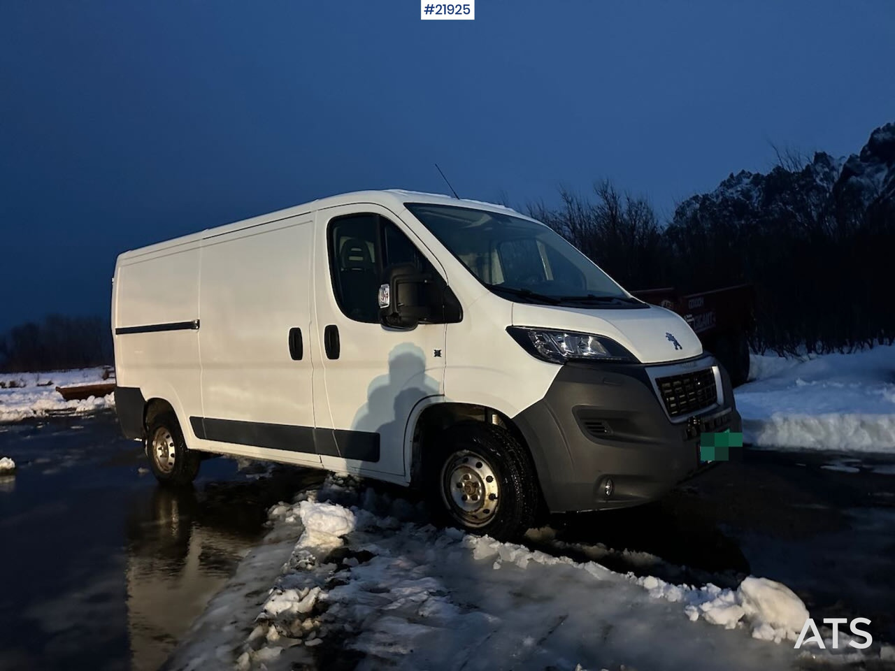 PEUGEOT Boxer - 无侧窗厢式货车:图1 PEUGEOT Boxer - 无侧窗厢式货车:图1