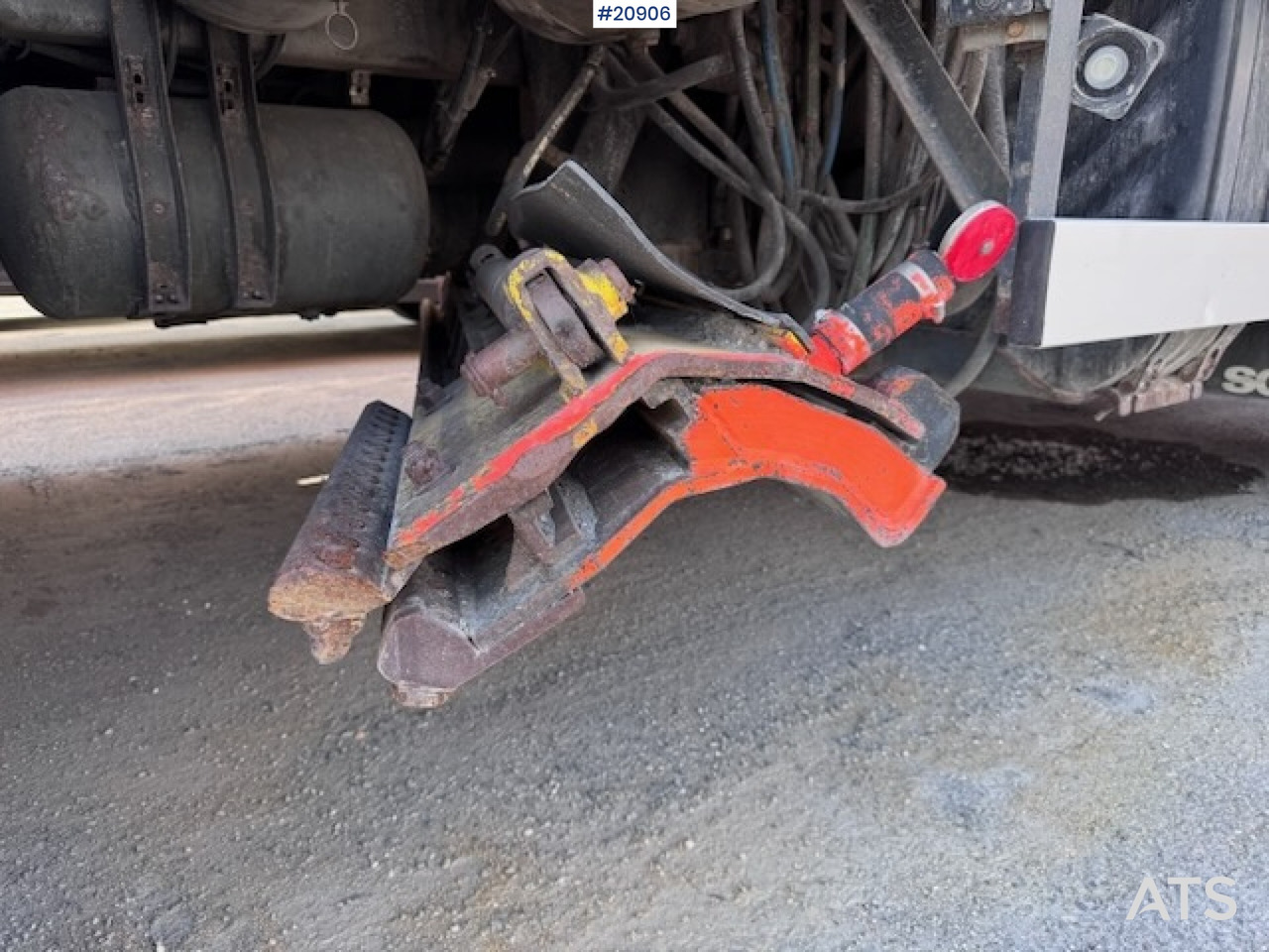 翻斗车 Scania R560:图30 翻斗车 Scania R560:图30