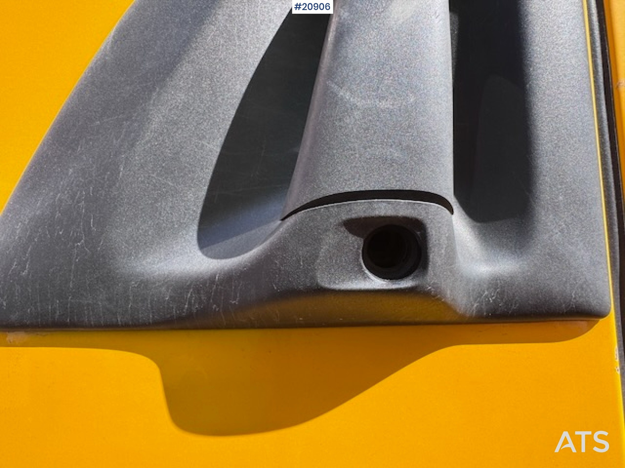 翻斗车 Scania R560:图49 翻斗车 Scania R560:图49