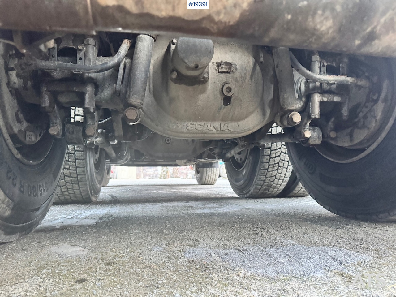 翻斗车 Scania R580：图16