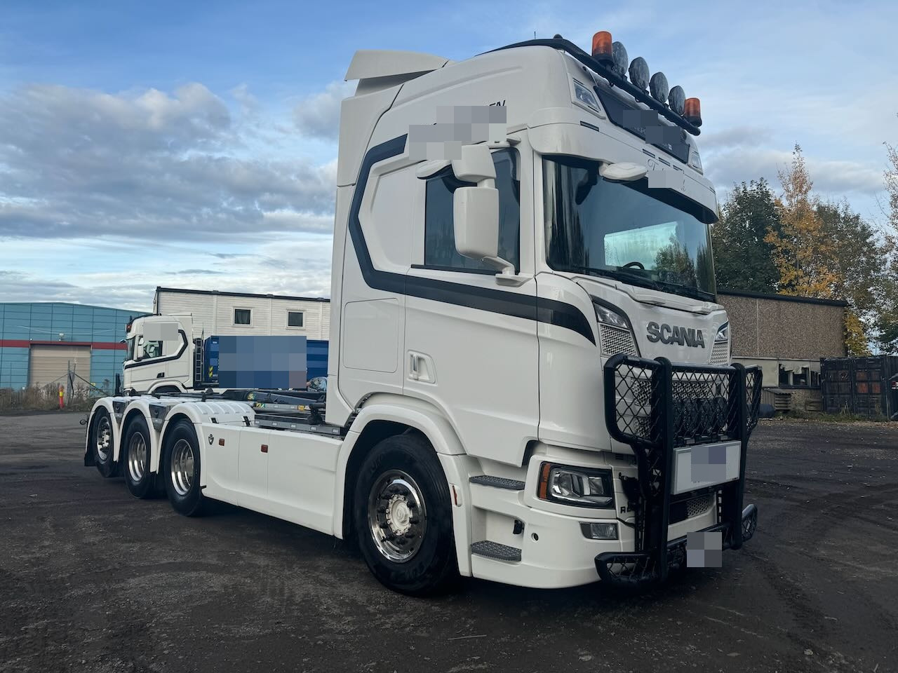Scania R660 - 吊钩升降车:图1 Scania R660 - 吊钩升降车:图1