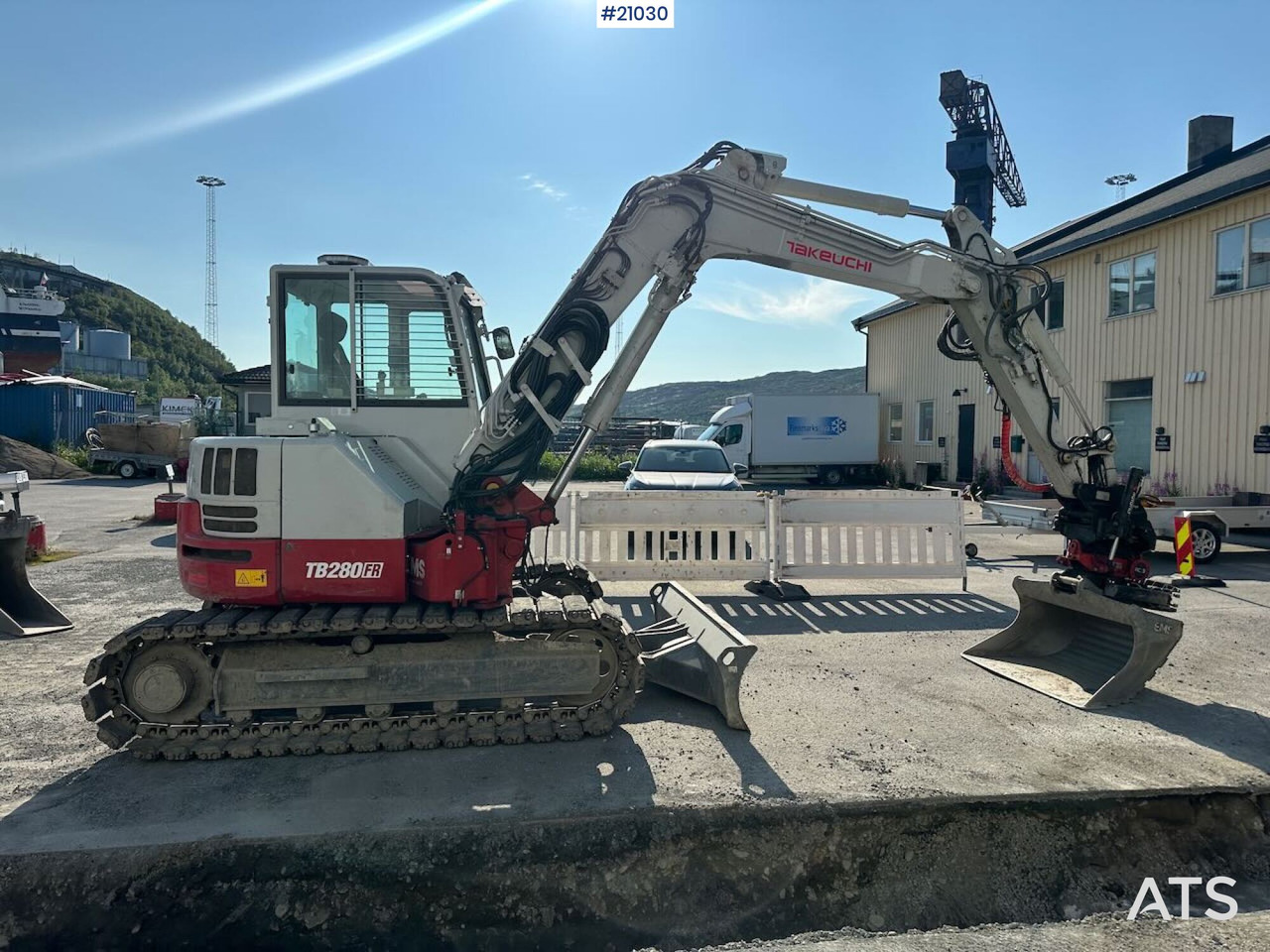 Takeuchi TB280FR - 小型挖掘机:图4 Takeuchi TB280FR - 小型挖掘机:图4