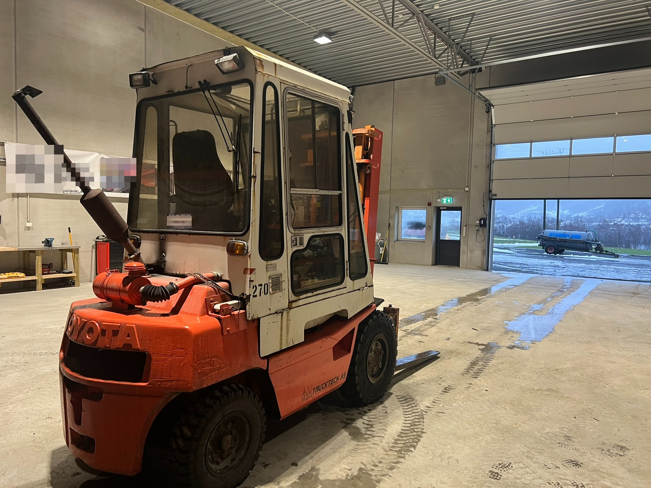 Toyota 3FD33 - 叉车:图4 Toyota 3FD33 - 叉车:图4