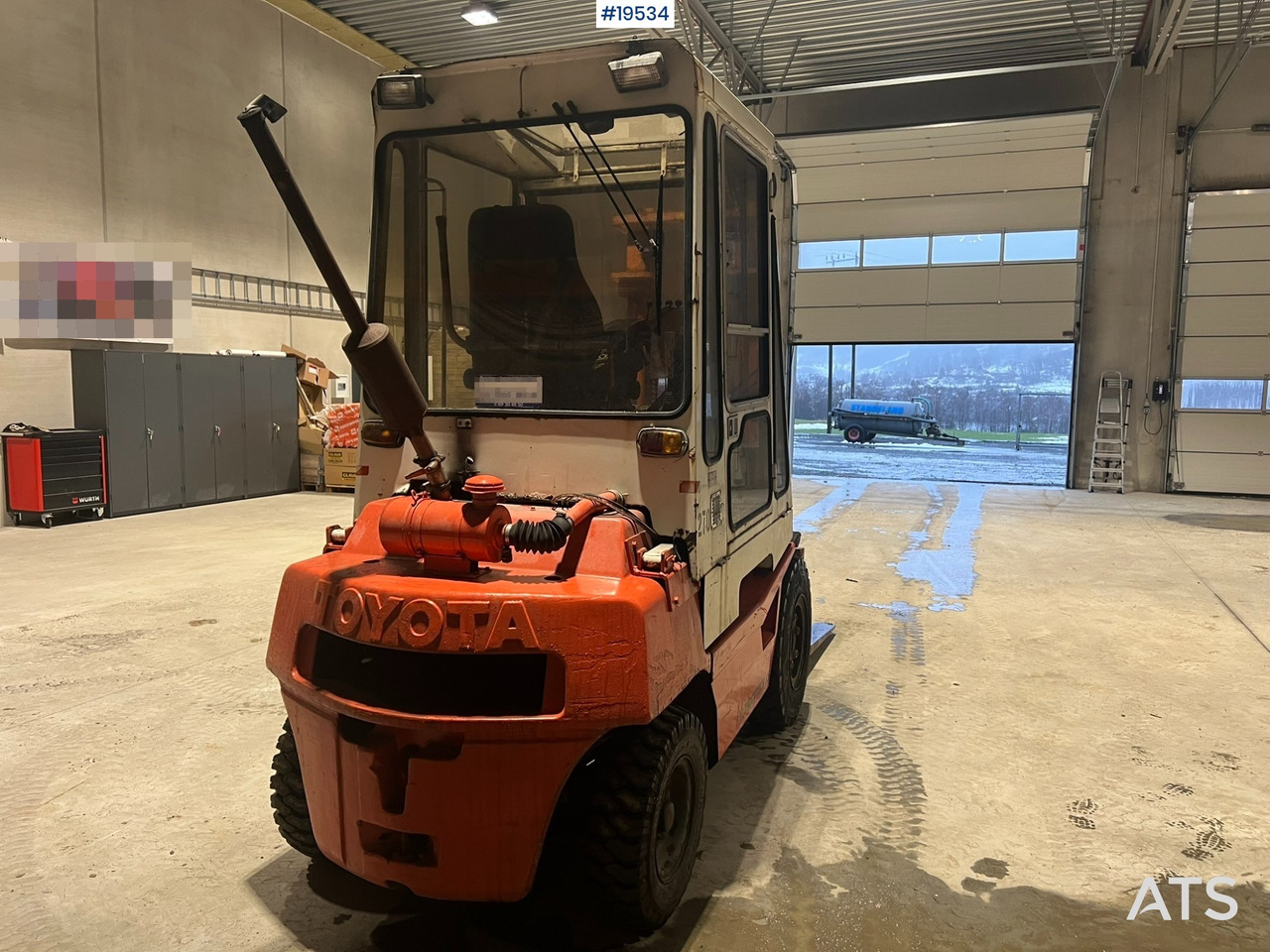 Toyota 3FD33 - 叉车:图5 Toyota 3FD33 - 叉车:图5