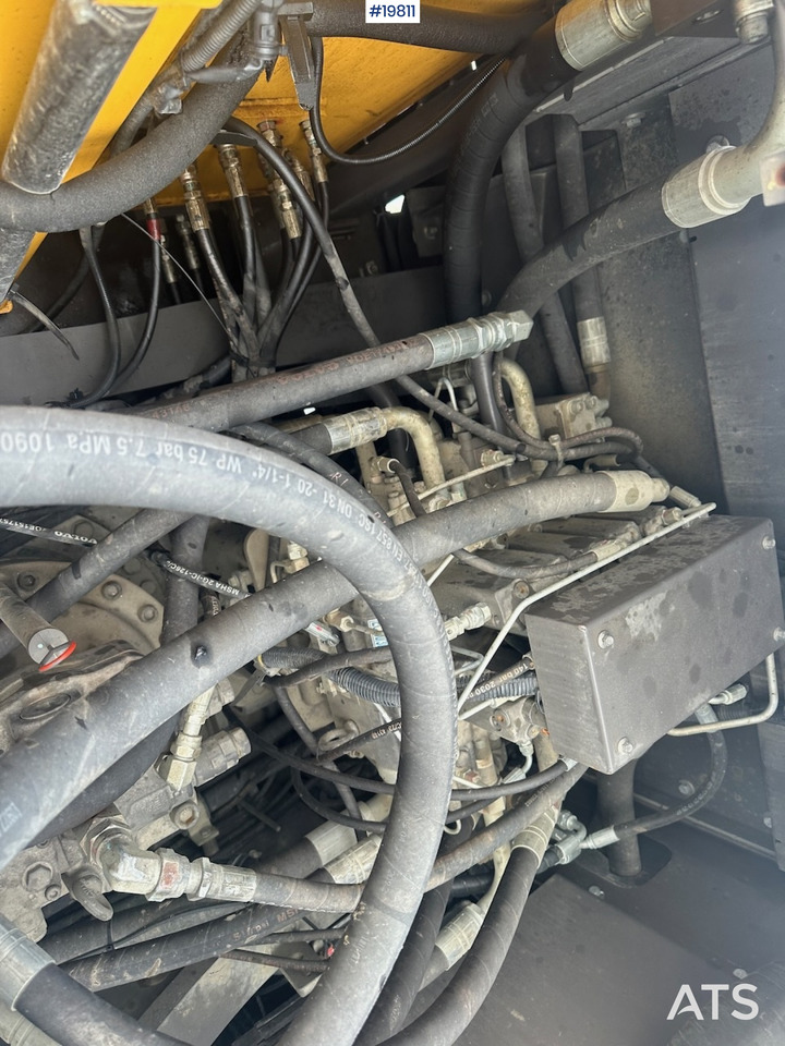 挖掘机 Volvo EC300 EL:图30 挖掘机 Volvo EC300 EL:图30