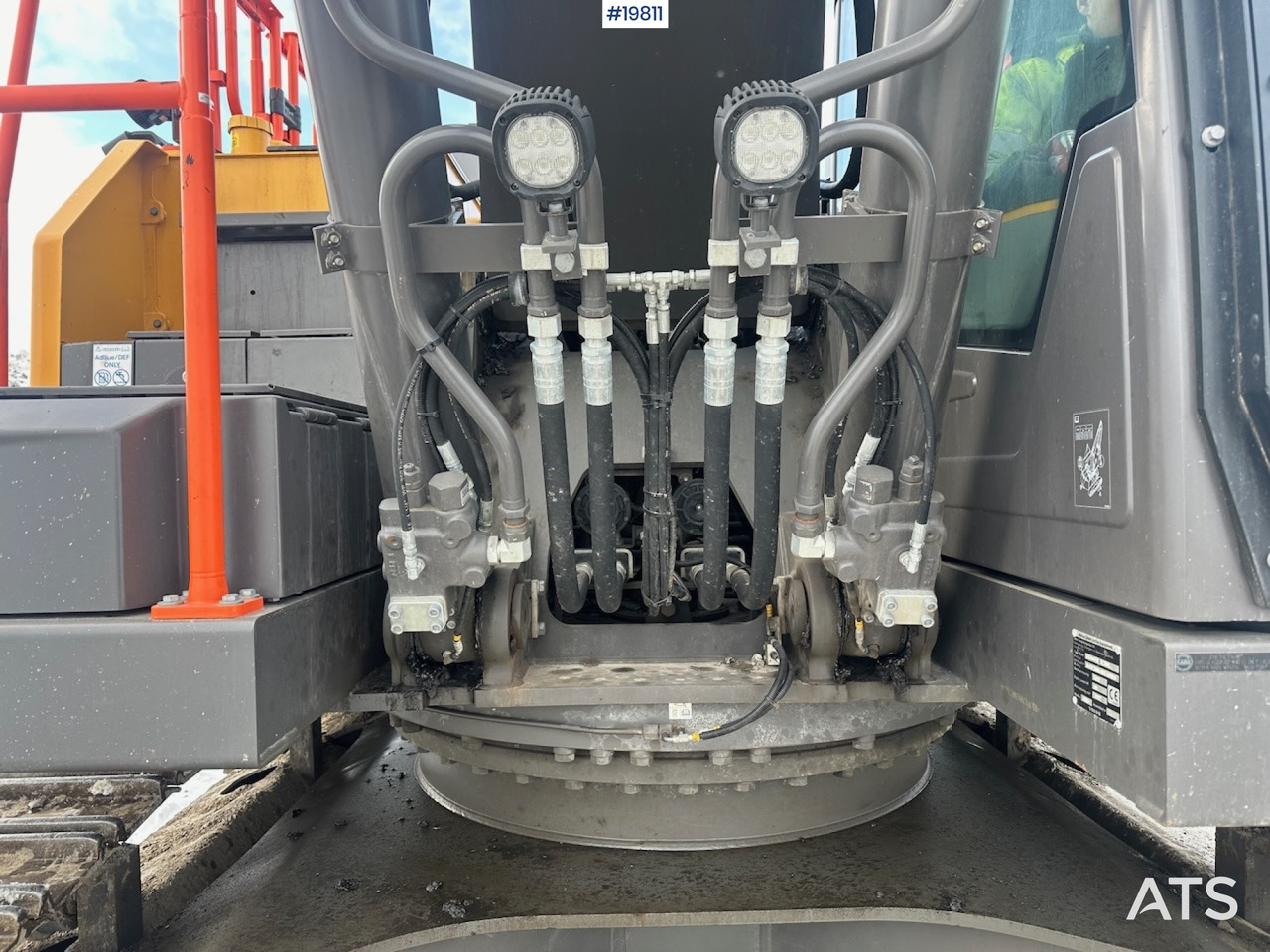 挖掘机 Volvo EC300 EL:图14 挖掘机 Volvo EC300 EL:图14