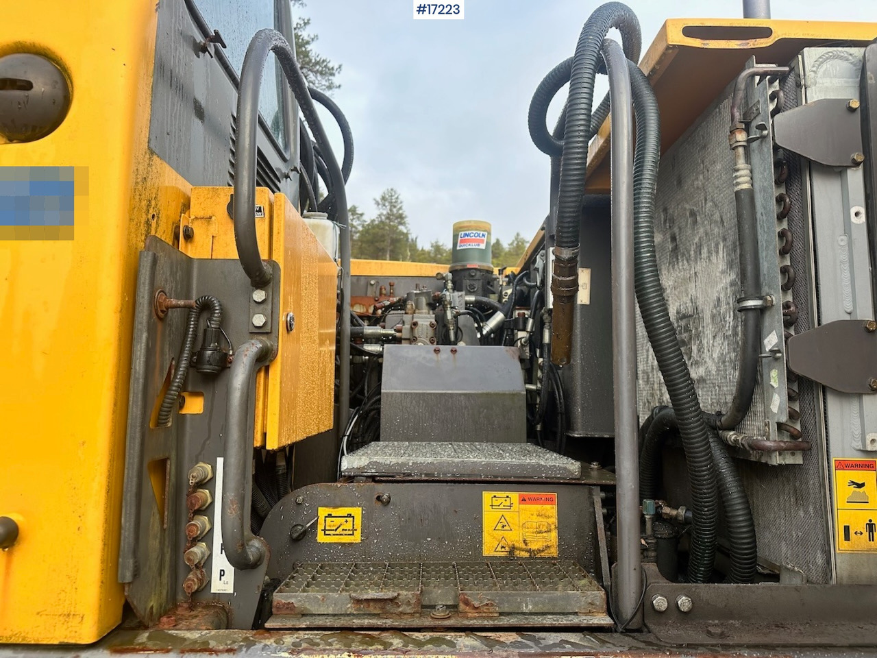 轮式挖掘机 Volvo EW160B：图17