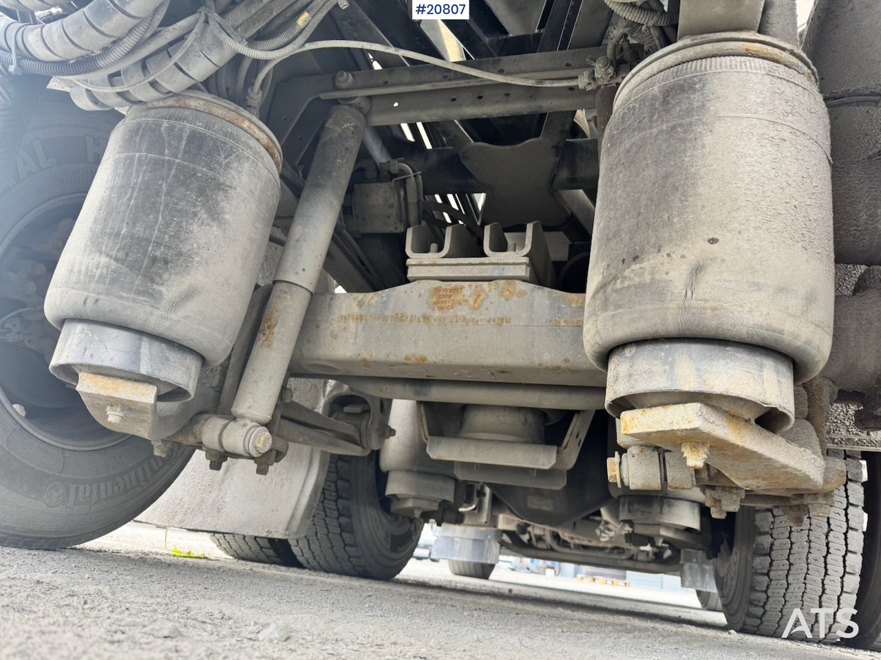 卡车, 沥青机 Volvo FE320：图21