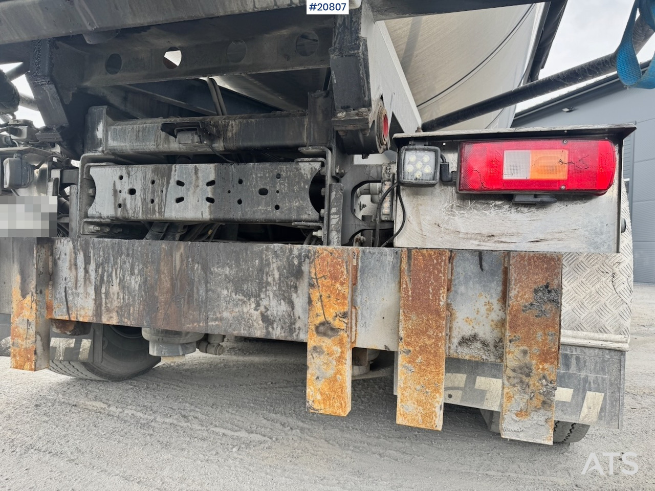 卡车, 沥青机 Volvo FE320：图23