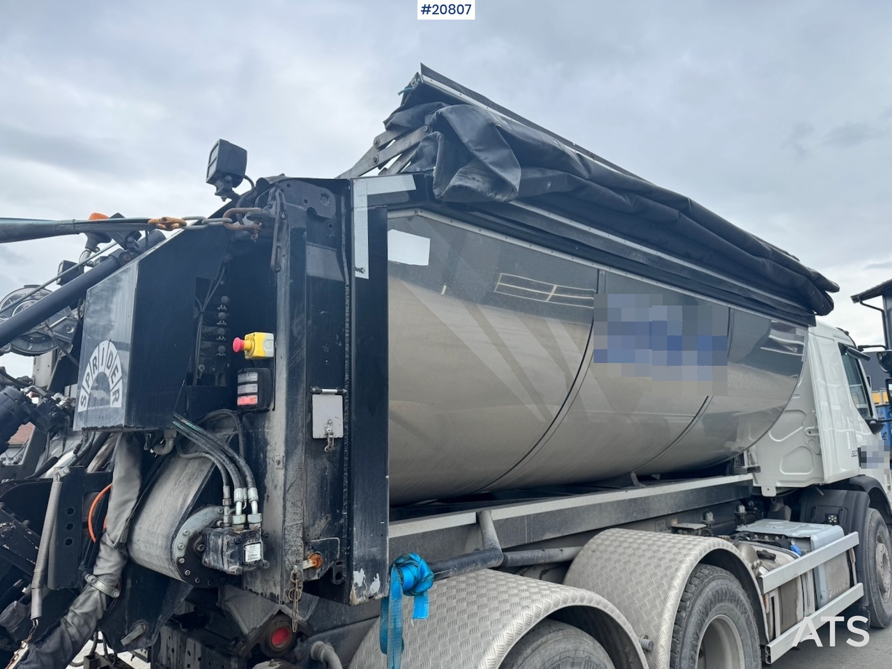 卡车, 沥青机 Volvo FE320：图33