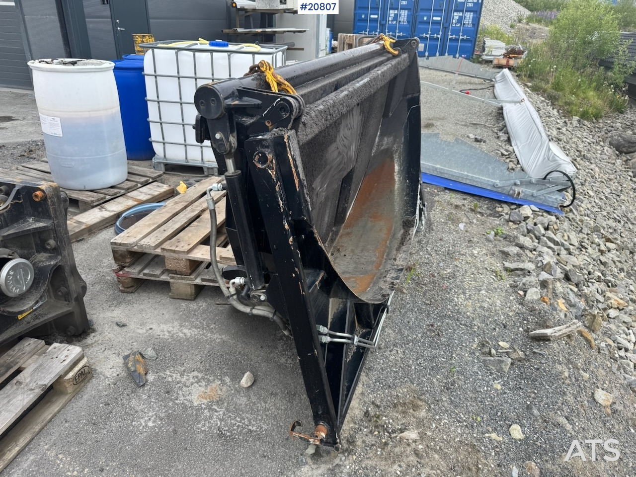 卡车, 沥青机 Volvo FE320：图48