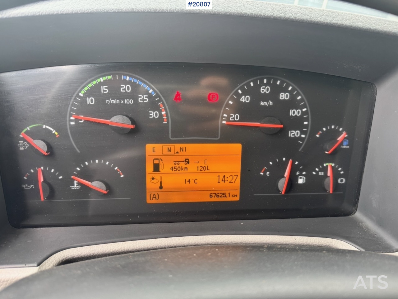 卡车, 沥青机 Volvo FE320：图43